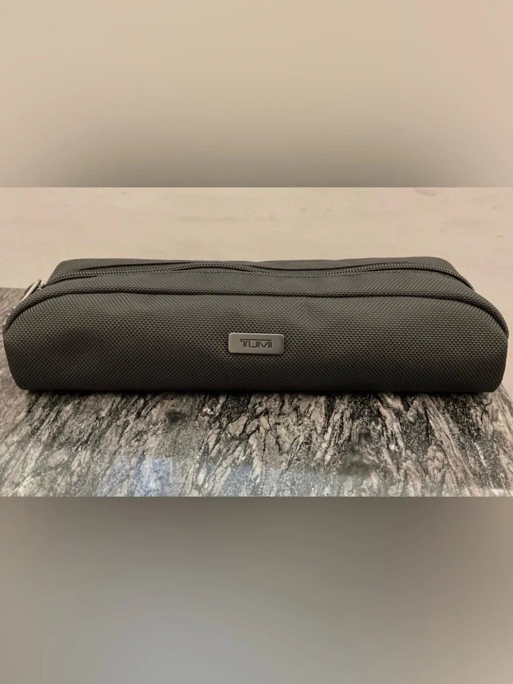 NEW - TUMI Zippered Ballistic Nylon Pencil Case - Cord Pouch - SOLID BLACK